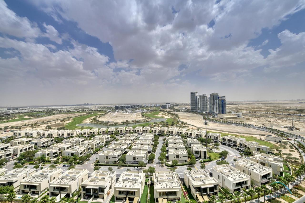 Prime 1Br At Carson B Damac Hills Dubailand By Deluxe Holiday Homes Eksteriør billede